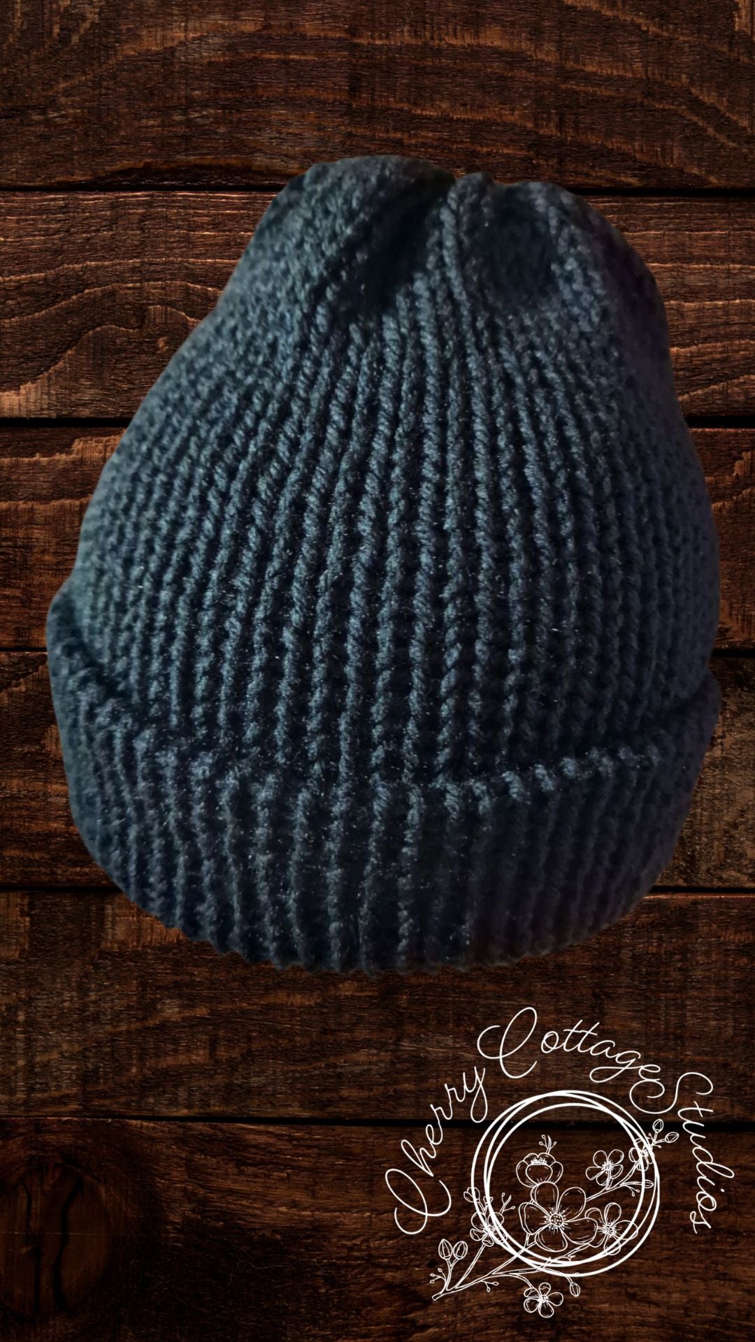 Midnight Black – Double-Layered Knitted Beanie Hat