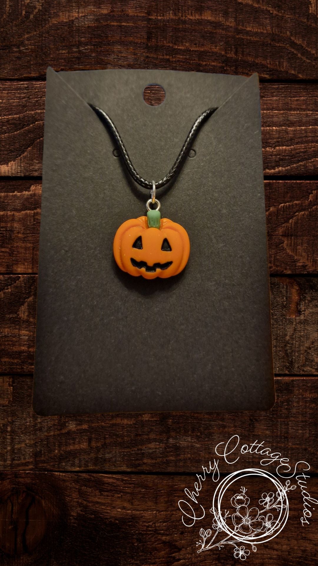 Jack-O-Lantern - Halloween Necklace