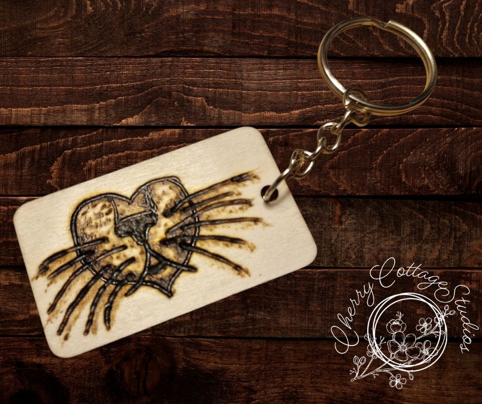 Heartwhisker – Hand-Engraved Cat Face Wooden Keychain