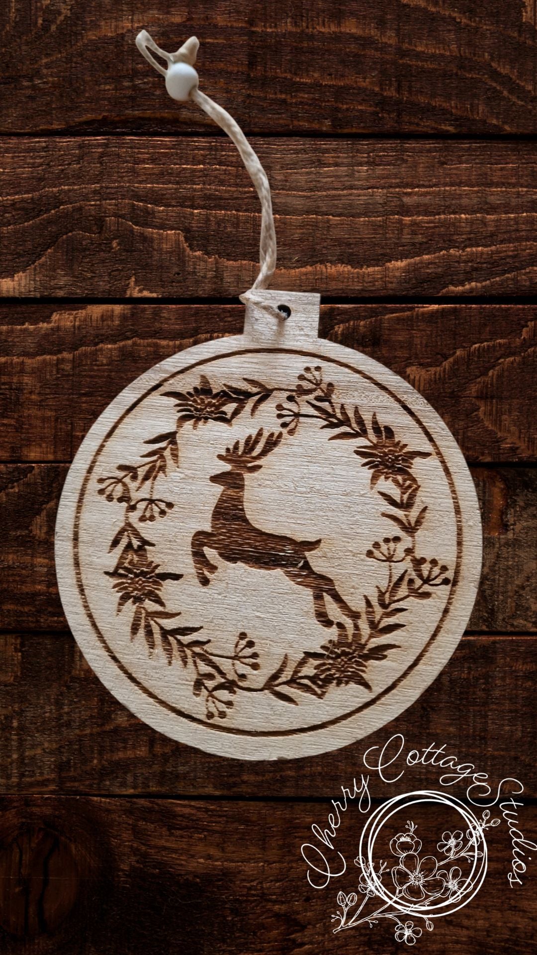 Wooden Reindeer Wreath Christmas Hanging Decoration Ornament