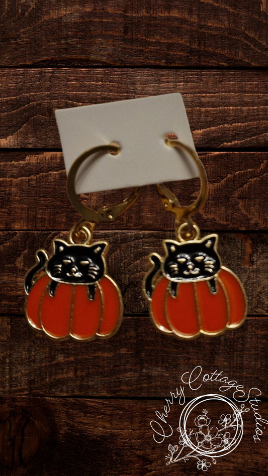 Peek-a-boo Pumpkin Cats - Pumpkin Hoop Dangle Earrings